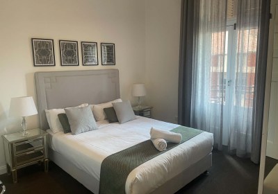 History of the Mansions apartments